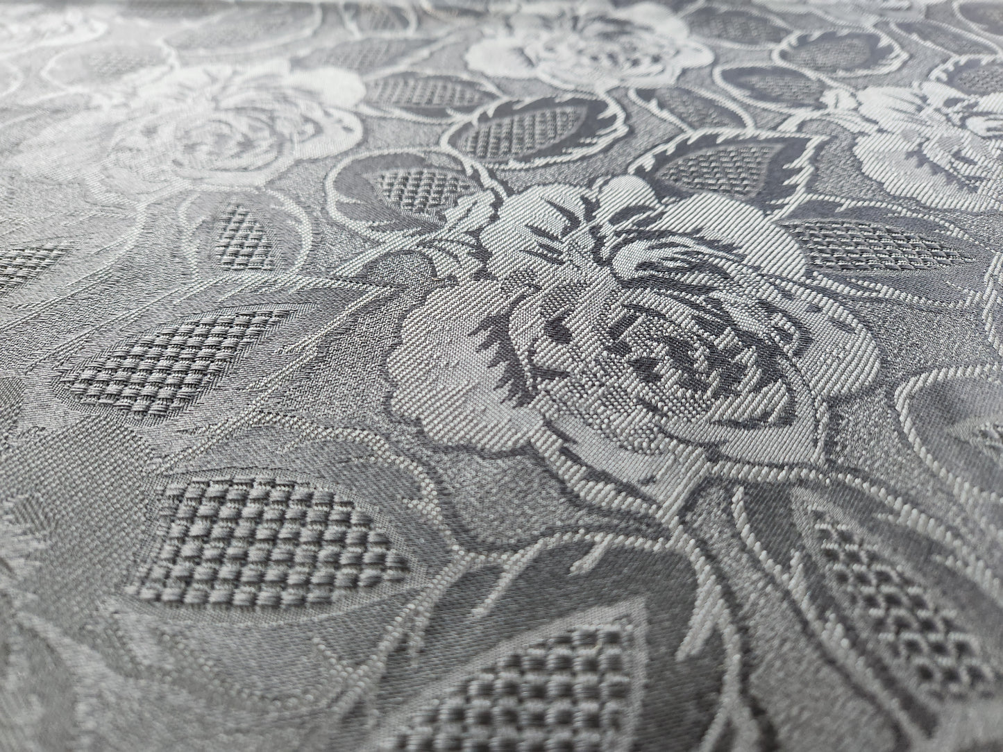 Table cloth - damask